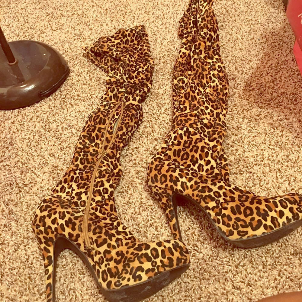 Leopard Knee high boots